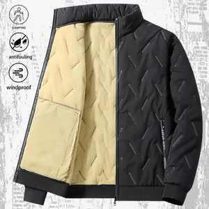 A sheepskin fleece-lined jacket for everyday casual wear, popular among young people, simple yet comfortable, an excellent choice for daily outfits.