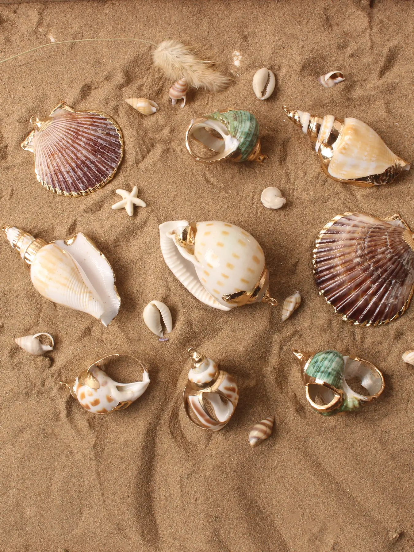 5pcs Shell & Seashell Pendants, DIY Jewelry Accessories, Necklace Charms, Fashionable Charms, Craft Supplies for Handmade Necklaces, Beachy Vibes Jewelry