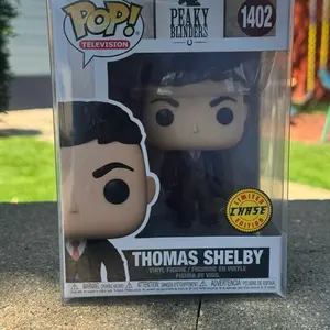 Funko Pop! Television Peaky Blinders Thomas Shelby Vinyl Figure 1402 Limited Chase Edition Collectible