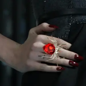 Halloween Spider Open Ring Exaggerate Big Spider Zirconia Crystal Statement Ring for Women Punk Gothic Jewelry Halloween Gift