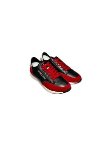 Sneaker 001