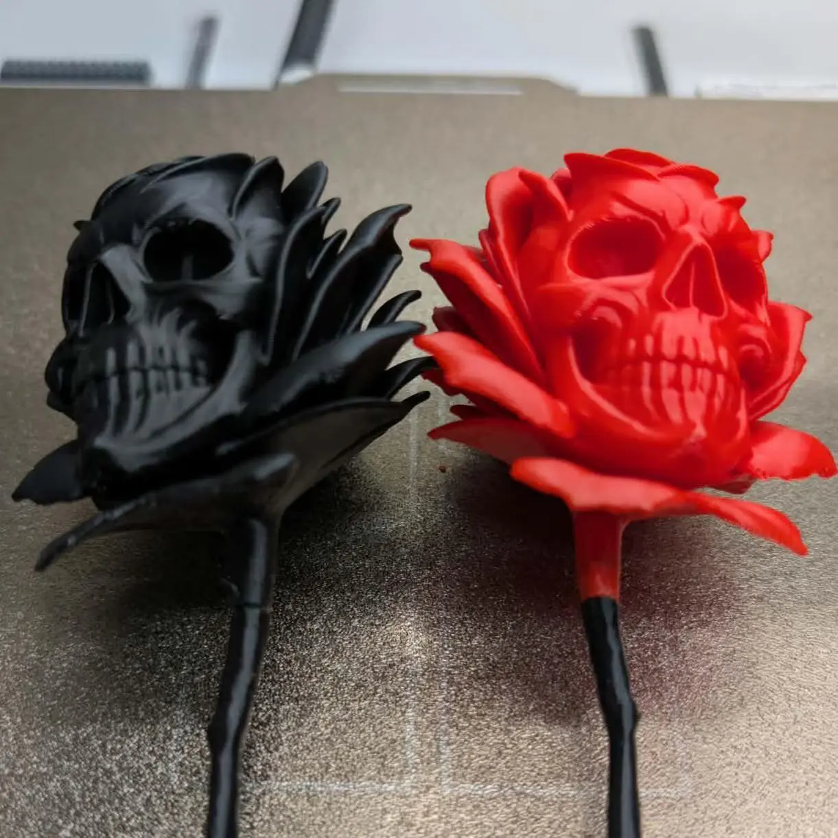 3D Printed Skull Rose | Dark Romance Gift | 6 Inch Rose Sculpture