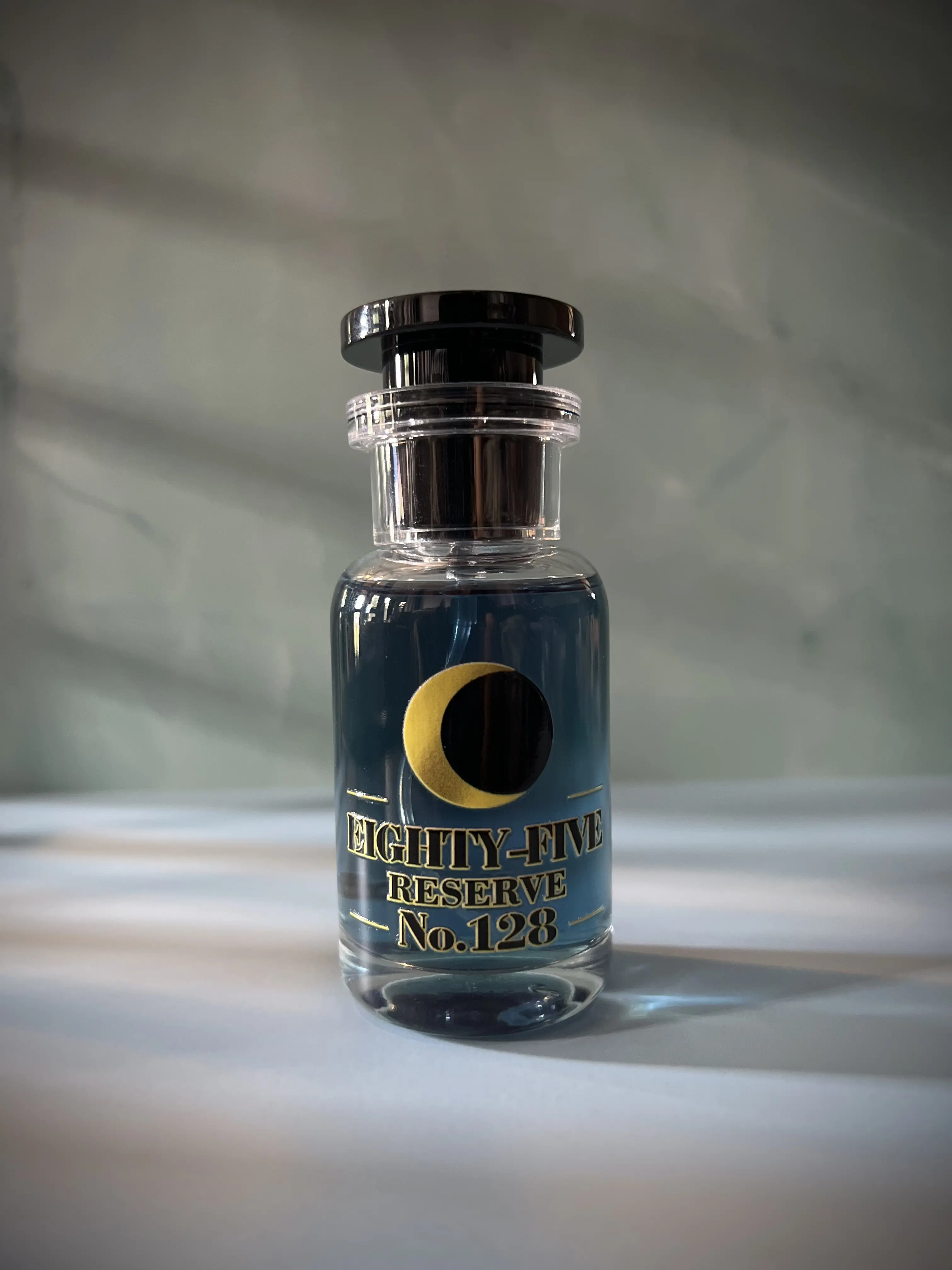 Eighty-Fine Reserve No. 128 - Premium Quality Perfume Bottle with Elegant Design and Classic Aroma