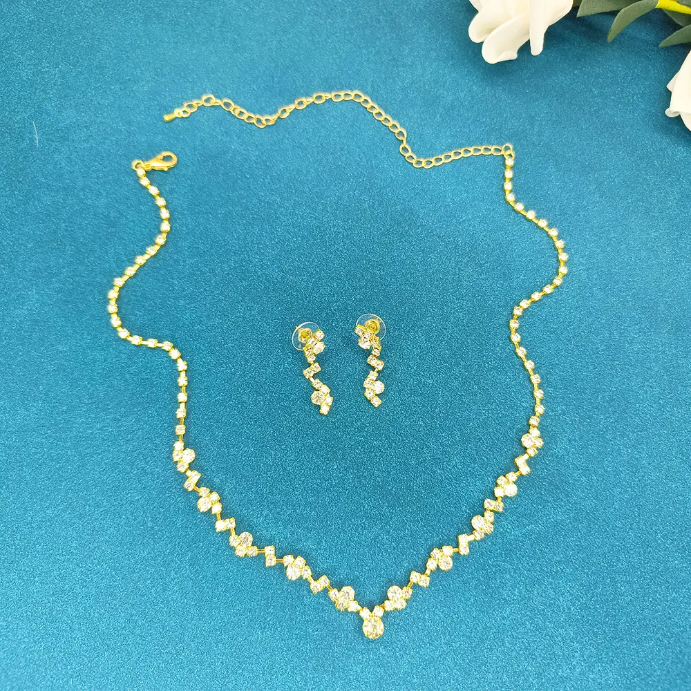 425 gold necklace earrings