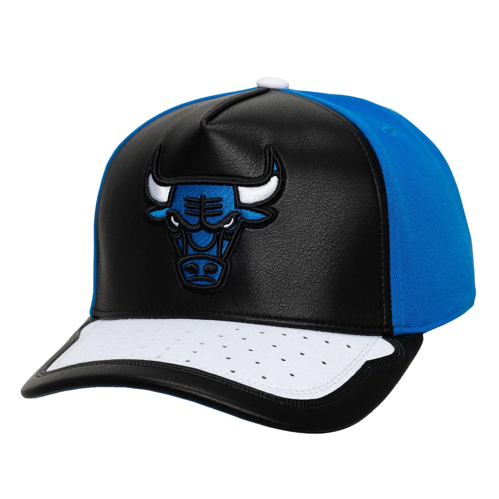 Chicago Bulls Black/Blue Day One Pro Pinch Snapback Hat NBA Throwback Cap Adjustable Fan Gear Mitchell & Ness