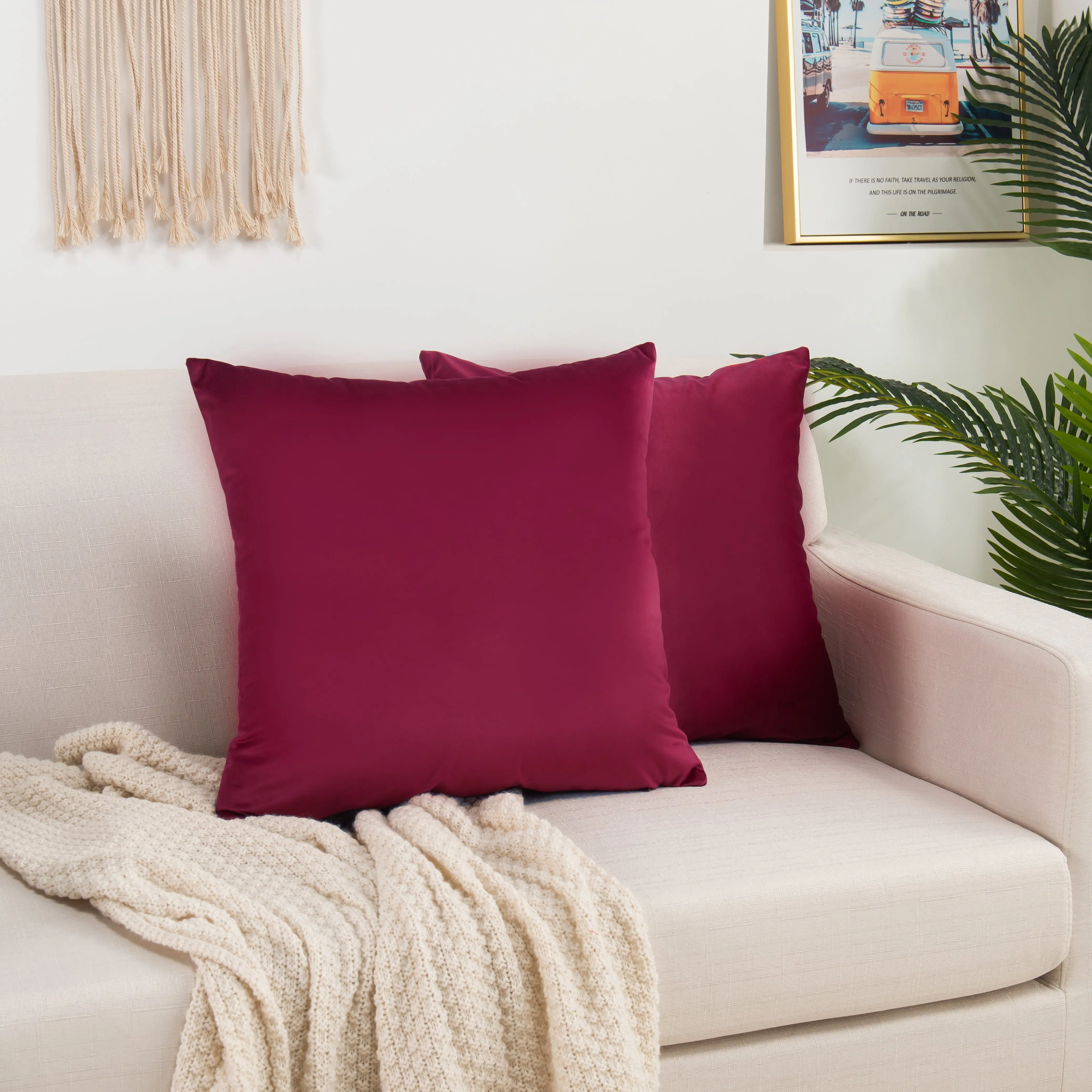 Mocassi 2-Pack Velvet Throw Pillow Covers, Solid Color Decorative Cushion Cases with Hotel Premier Finish, Durable Hidden Zipper, Lustrous Finish, Silky Soft Feel, Soft to the Touch, Lasting Vibrancy