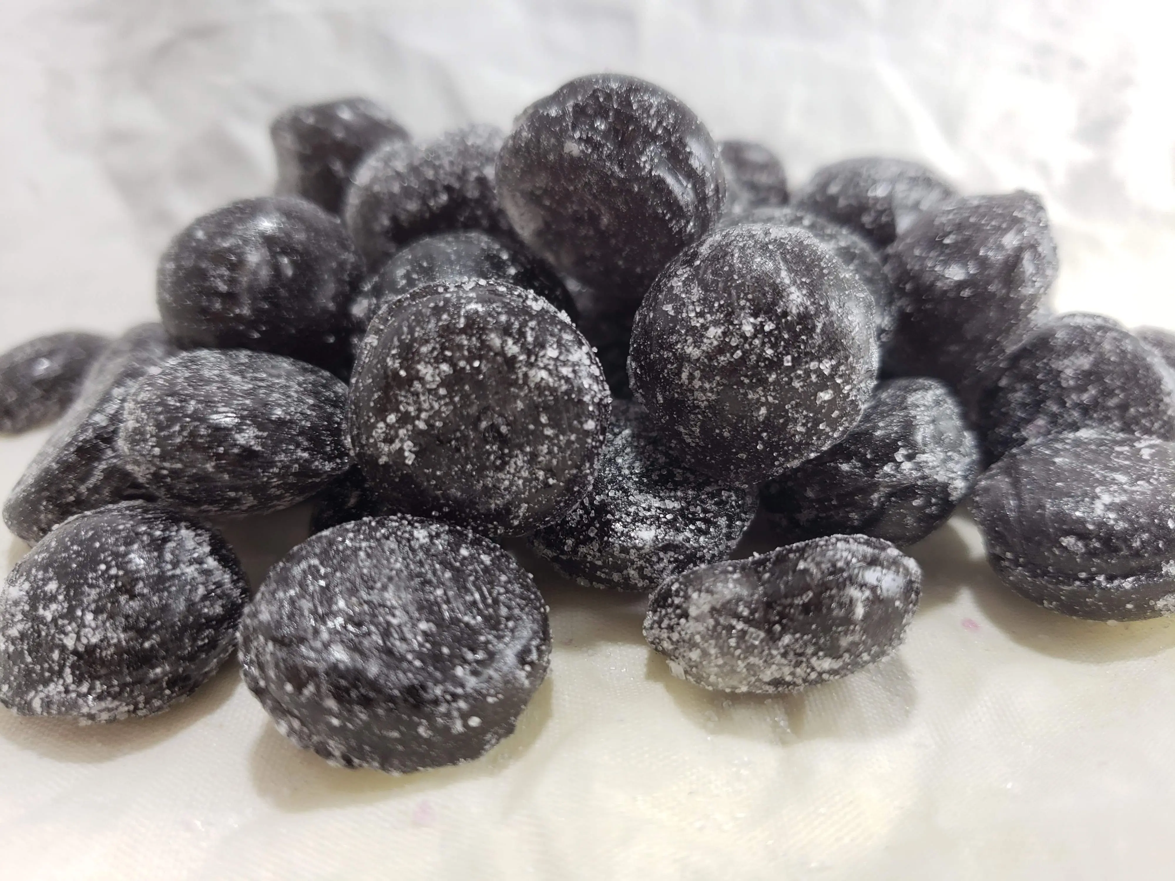 Blackberry Hard Candy Drops, 4.5 Ounces Blackberry Hard Candy Drops, 4.5 Ounces