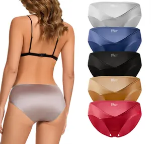 Luxurious Silky Seamless Underwear for Women - 5 Pack of Comfortable High-Quality Hipster, Soft, Womenswear, Fabric, Lingerie, Basic, Minimalist, #dealsforyoudays