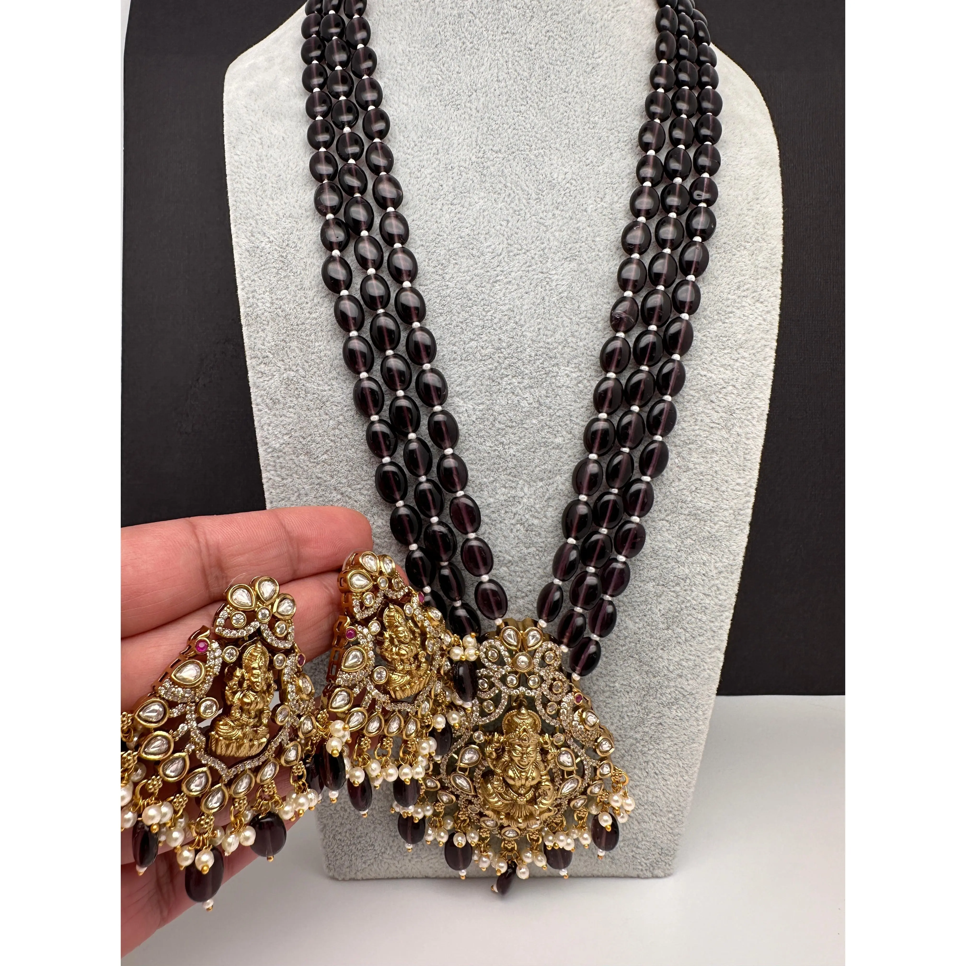AD Kundan Goddess Lakshmi Color Monalisa Beads Necklace