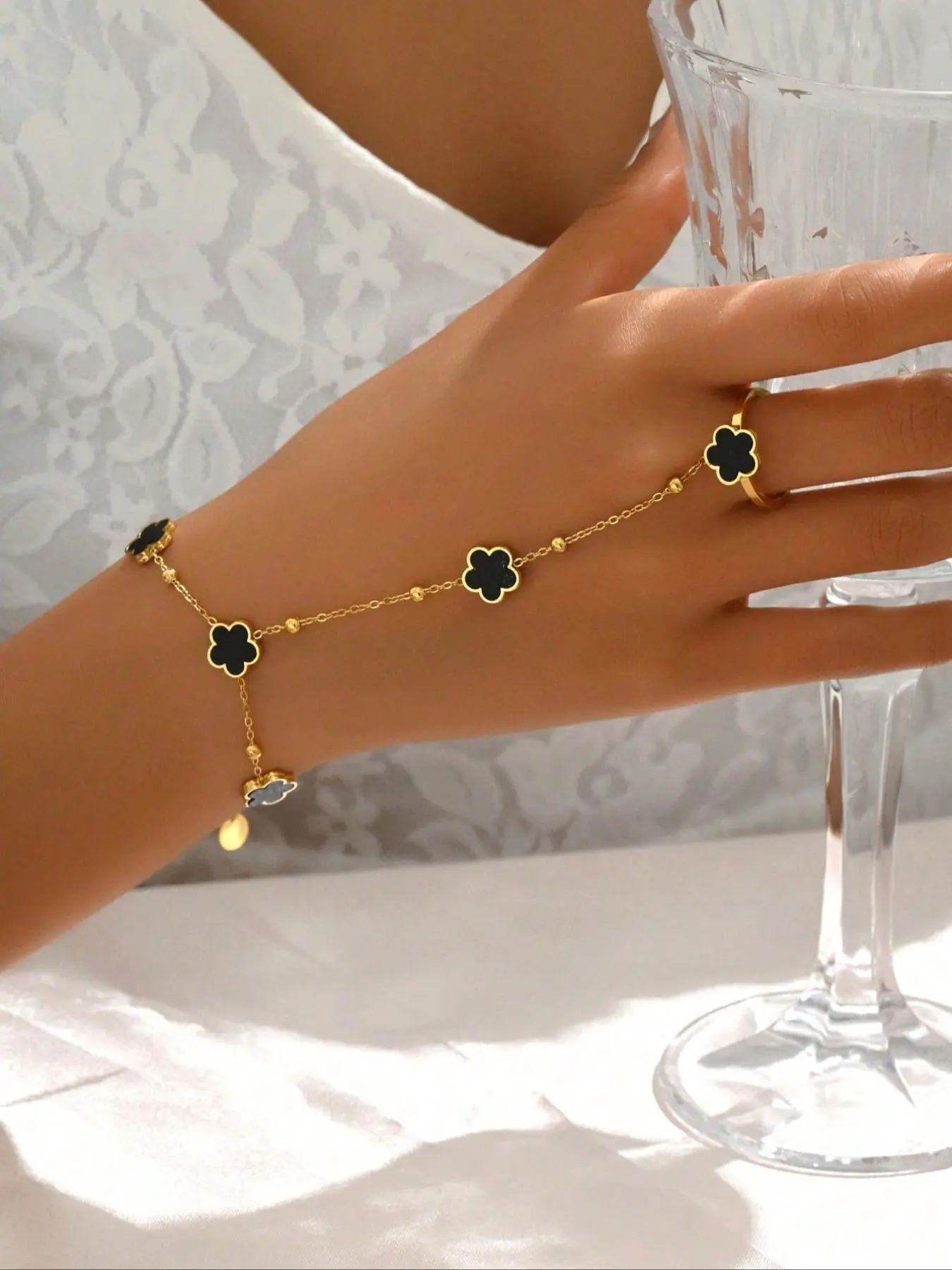Vintage Flower Design Charm Bracelet, Elegant Bangle, Fashionable Jewelry for Women & Girls, Trendy All-match & Exquisite Jewelry for Birthday Gift, Boho Style Bracelet, Bracelets Jewelry