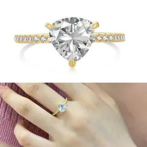 Gold 2CT Engagement Ring with Triangle Stone, Ideal for Marriage and Promises/gift