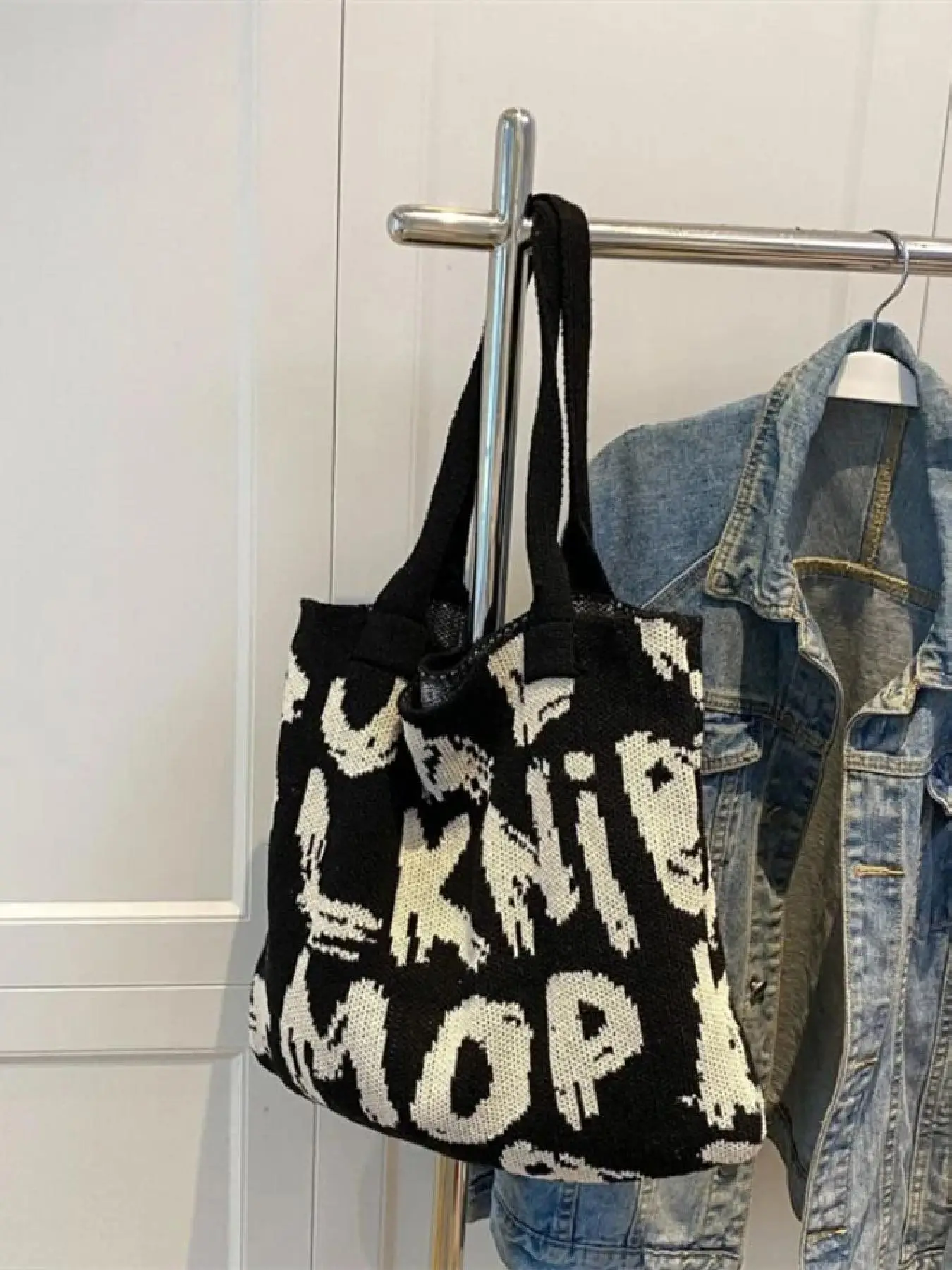 Women's 1 Piece Fashion Letter Pattern Tote Bag, Large Capacity Shoulder Bag For Daily Used, Color Block Shopping Commuter Bag