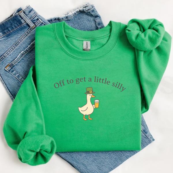 St Patricks Day Sweatshirt, Comfrot Colors St Paddys Day Goose Shirt, Funny Irish St Pattys Day Crewneck