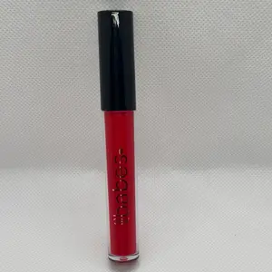 Marmalade luster lip moisturizing gloss made from shea butter and vitamin E Lipgloss Lip Care flying