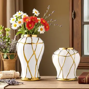 Elegant European Luxury Ceramic Flower Vase, Floral Planter for Home Decor, Living Room Tabletop Decoration, Office Desk Arrangement, Modern Ceramic Vase
