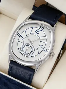 Men's Quartz Watch New Unique Twisted Design Fashion Trendy Creative Small Batch Leather Strap Analog Watch
