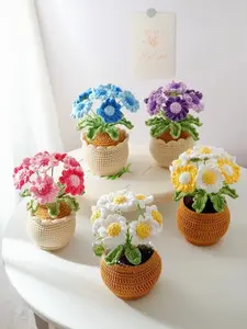 Crochet daisy in the pot, hand made, personalized gift, home decoration, office decoration, knitted daisy, office flower, crochet daisy