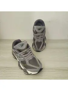 woke gray new men's running shoes, designed to provide a comfortable, breathable, and lightweight wearing experience with a unique design