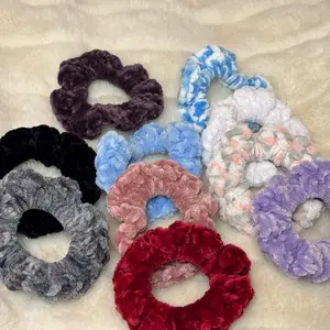 Crochet scrunchie