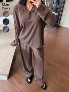 2 Piece Women's Loose Fit Hooded Casual Set, Sweatsuit Set, Comfortable Lounge for Everyday Wear, Stylish Tracksuit for Women