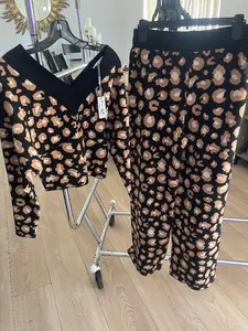 Cheetah Print 2 Piece Set - Includes Two Pieces Featuring a Cheetah Design Pattern for Stylish Outfits