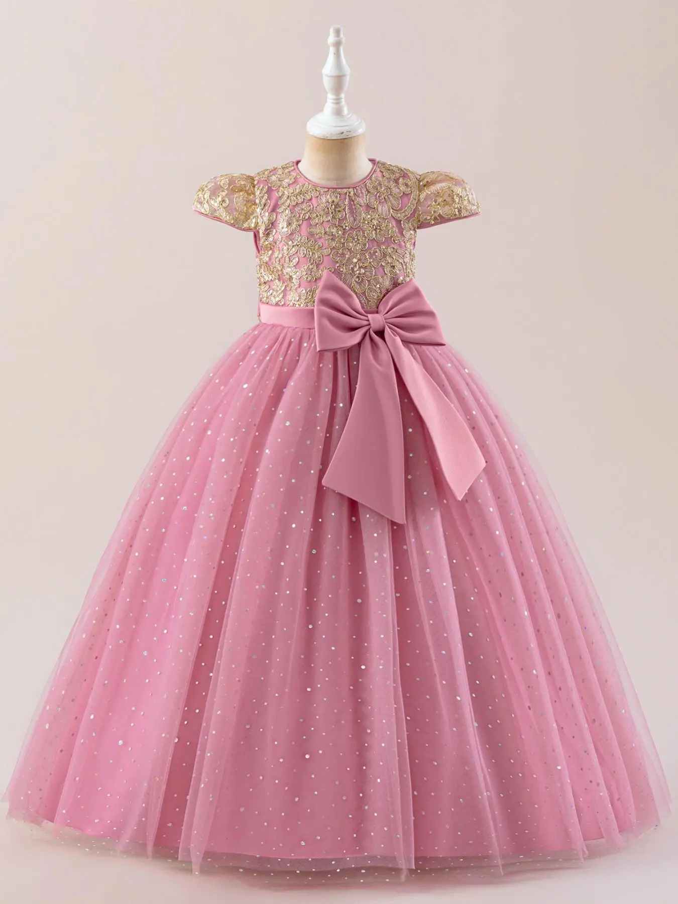 a line dresses homecoming Satin A-line Round Neck Pleated Homecoming Dress MH539 main image 0
