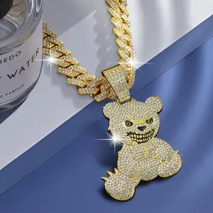 Fashionable Bear Pendant Cuban Necklace Exquisite Hip Hop Necklace Gift Shining Necklace for Men and Women with Sparkling Detailing Jewelry Accessories