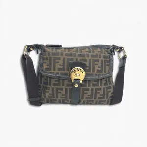 Pre-owned FENDI Canvas with leather trim Crossbody Bags Zucca Crossbody Brown with black FF Zucca monogram Good S012260225178