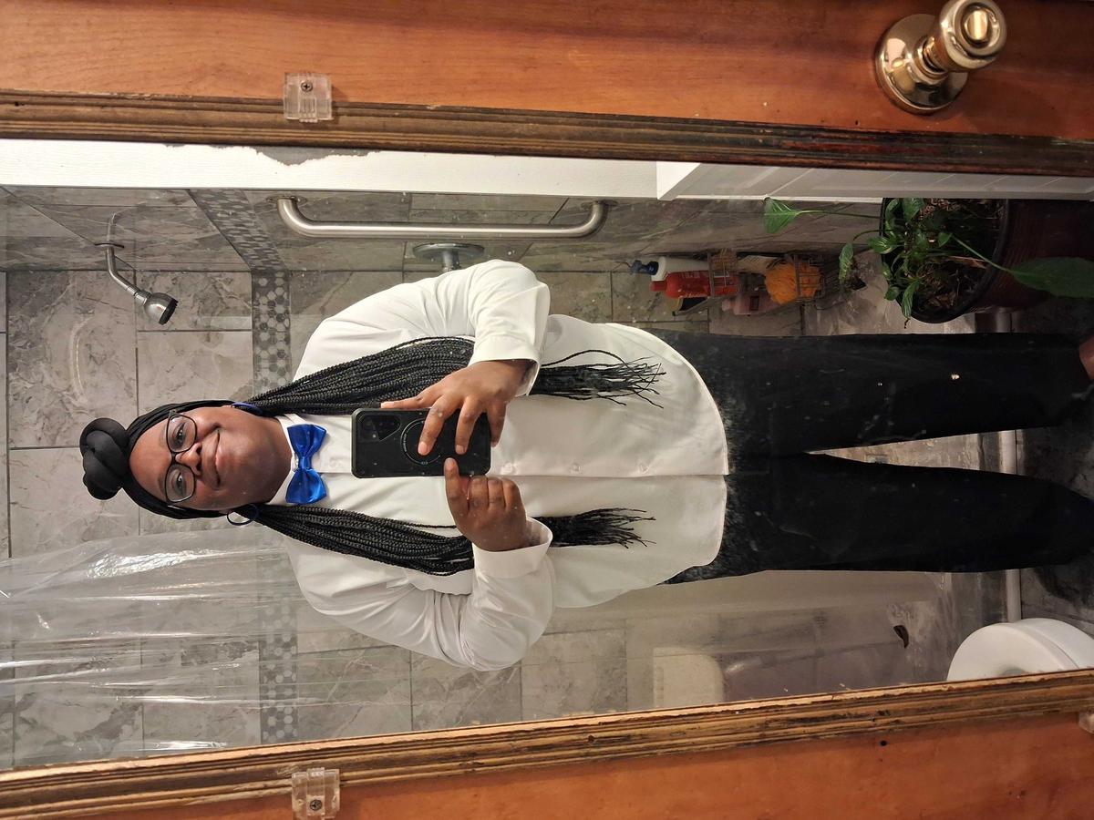 Item: Black, one-size