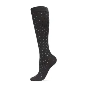 Memoi Unisex Cotton Blend Graduated CompressionSock