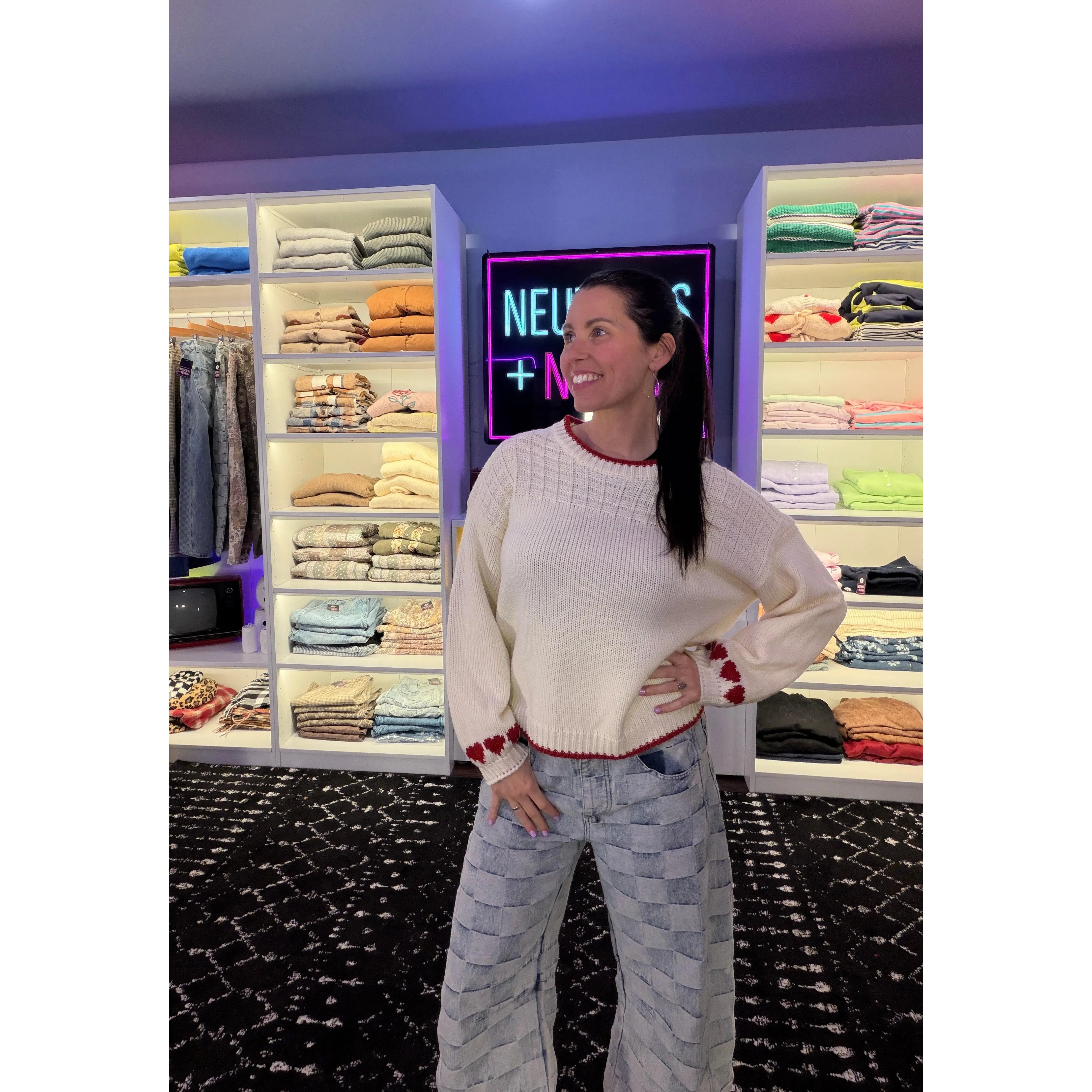 Lovey - Sweater