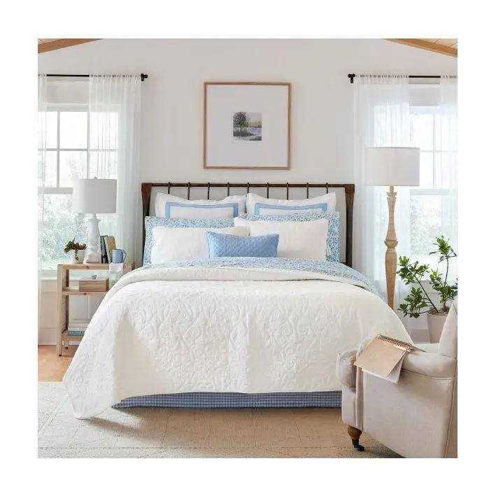 Laura Ashley Felicity White Twin Quilt-Sham Set