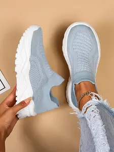 Women's Fashionable Breathable Mesh Slip on Low Top Sneakers, Walking Running Shoes, 1 Pair Casual Lightweight Comfortable Sports Running Shoes, Female Round Toe Sports Shoes for Daily Wear