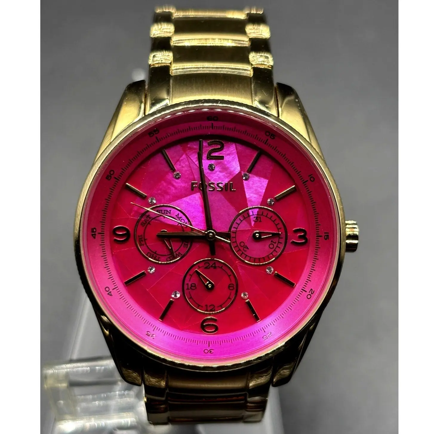 FOSSIL BQ1682 Stella Collection Hot Pink Dial Golden Bracelet Women's Watch