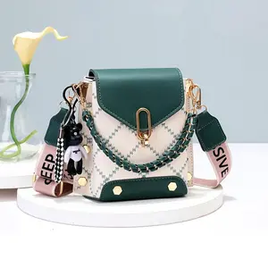 Stylish Mini Plaid Crossbody Bag - Simple Square Design with Wide Strap Chain Decor Adjustable Strap for Daily Travel Work