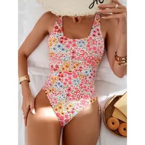 An atmospheric sensing marvel!Floral one-piece swimsuit,