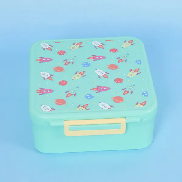 Planet (green) + soup