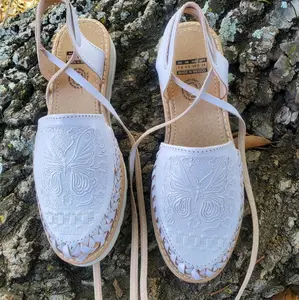 Huaraches Artesanales Butterfly Handcrafted Flat Women