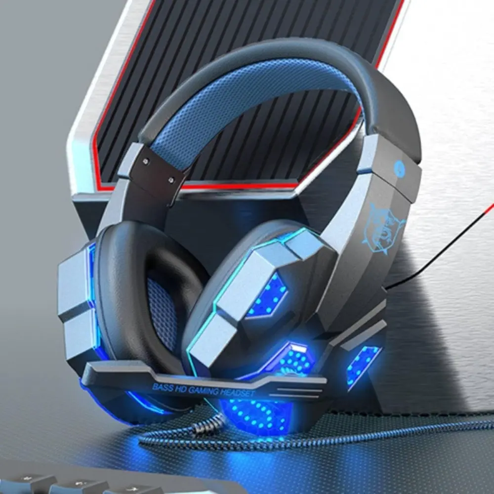 Wired Gaming Headset with LED Light, Over-Ear Headset for Gaming with Adjustable Mic, 3.5mm Audio Jack for PC, Laptop (Pretend Play Toy Accessory)