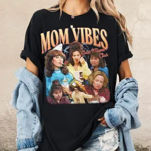 90’S Mom Vibes Shirt, Cool Moms Club, Funny Mom Life Tee, Retro Mother's Day Gift, Unisex Sweater Pullover Tee