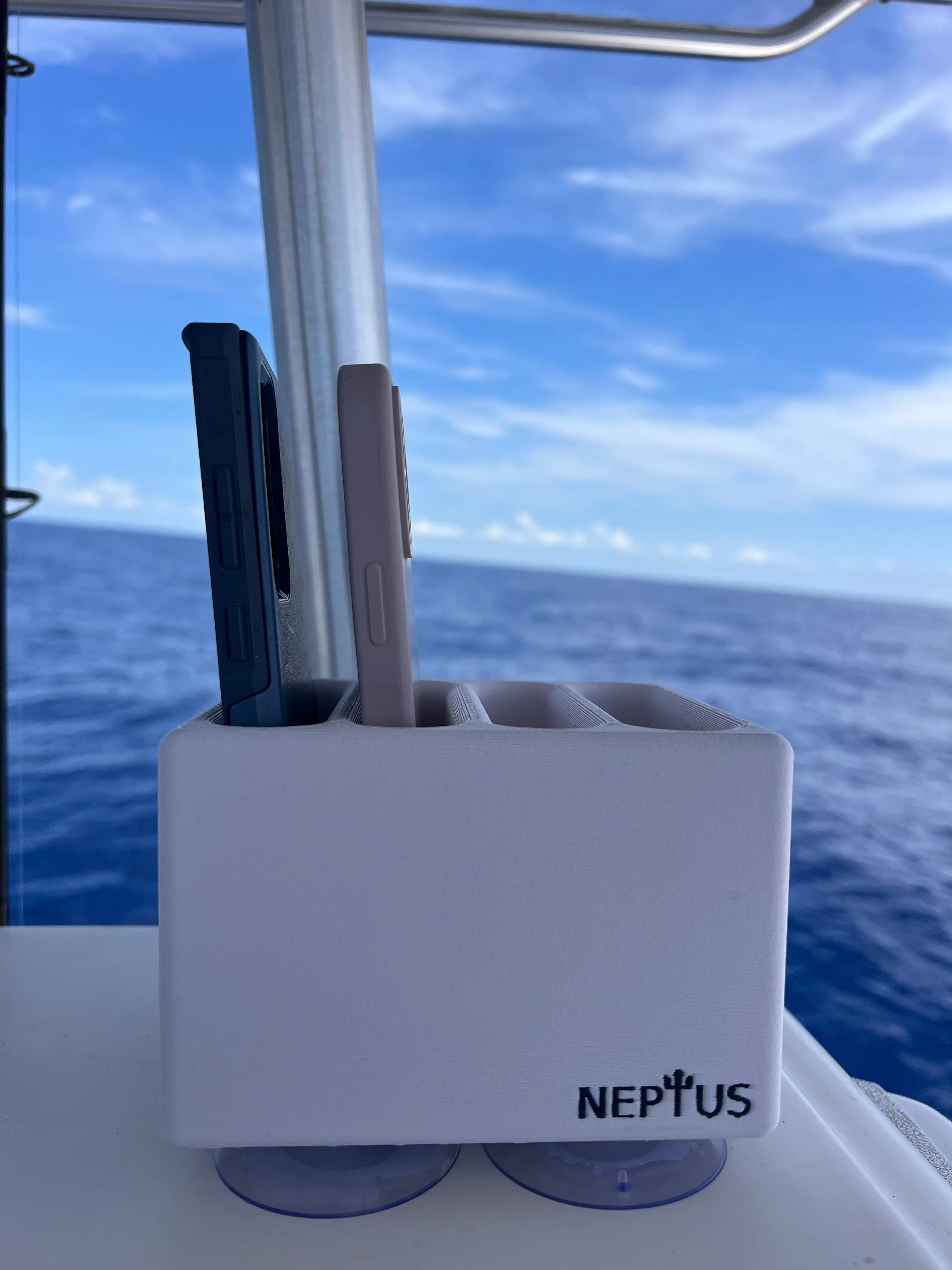 4-Slot Phone Holder