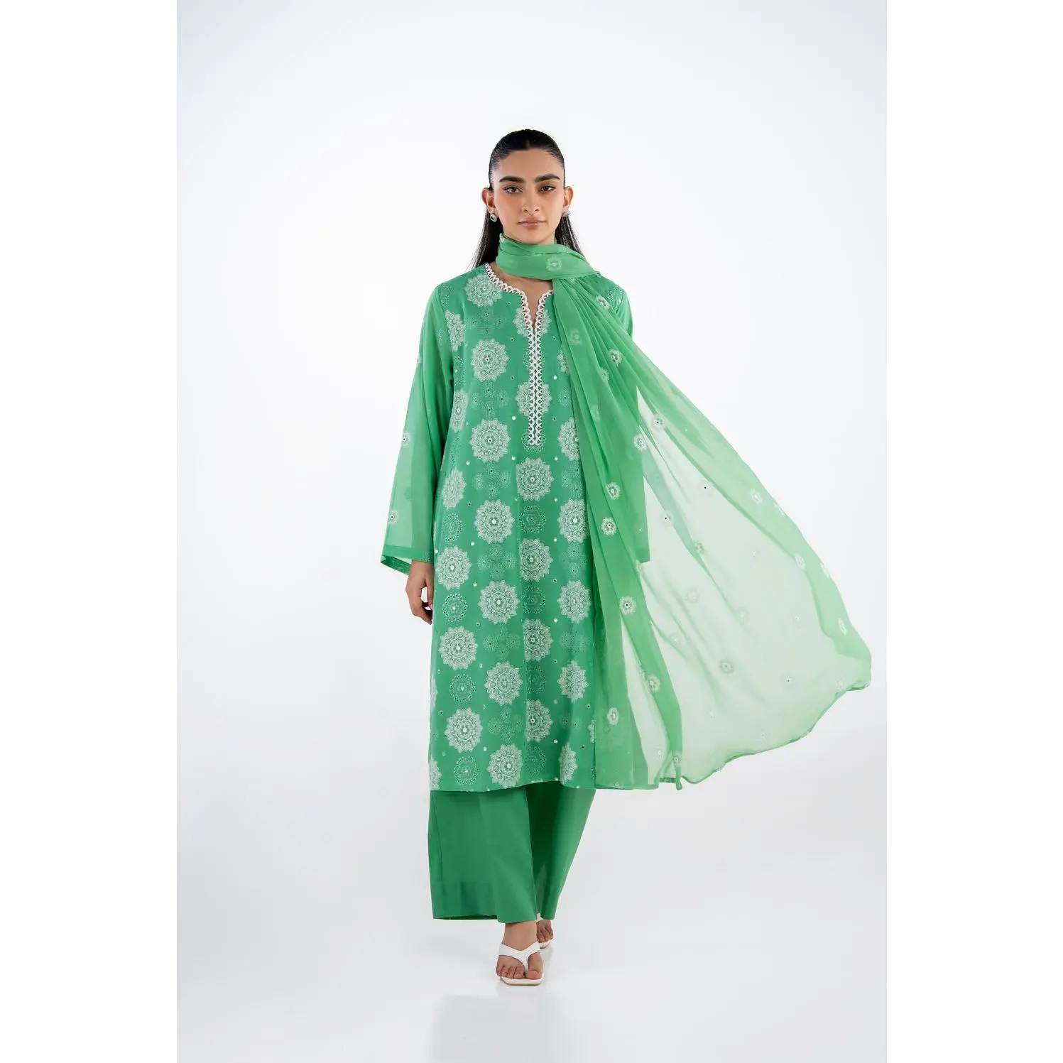 Gul Ahmed Stitched Festive 3 Piece IUSTKSD-2326 J(56) NY 38
