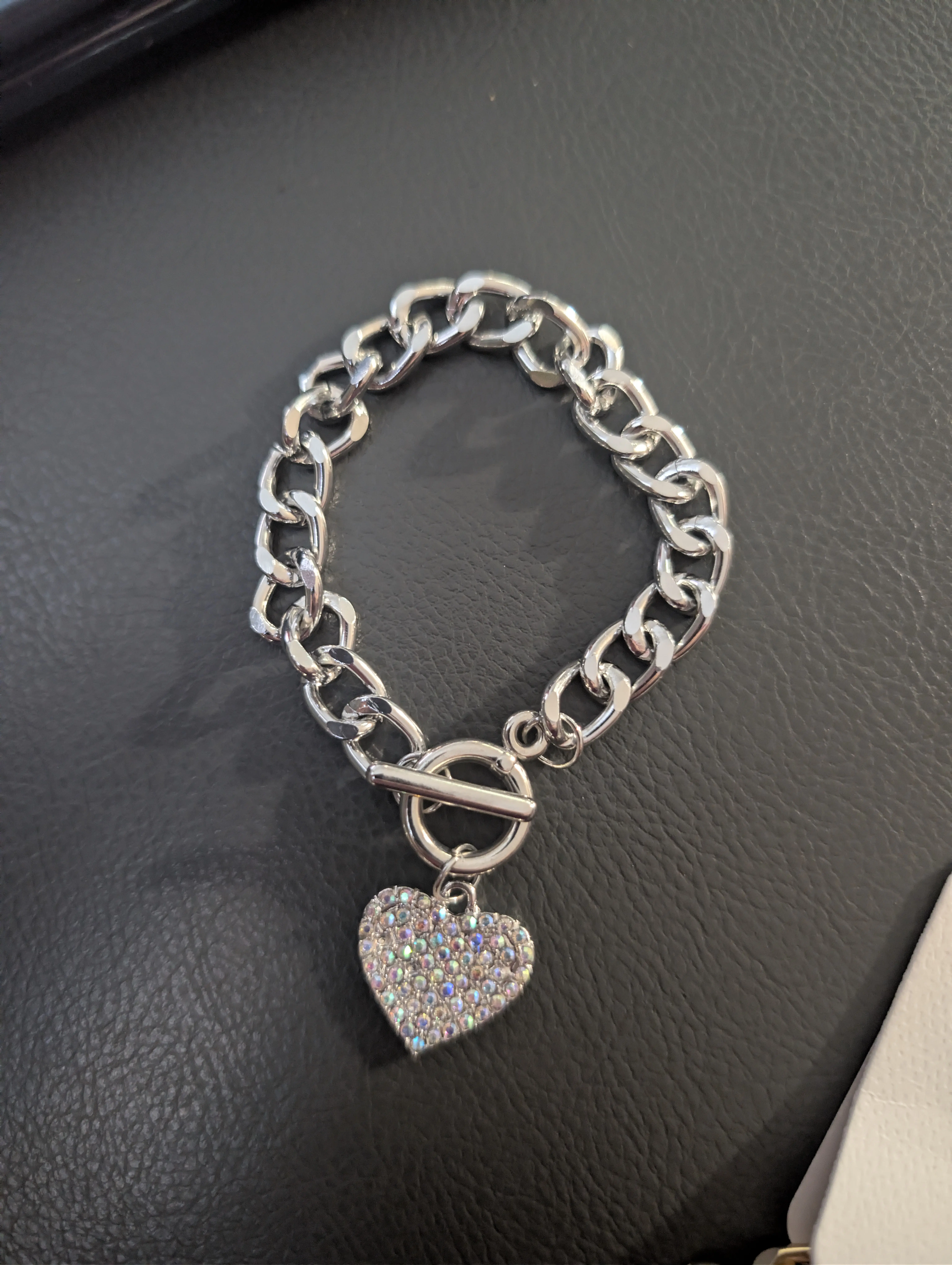 Elegant Heart Motif Bracelet with Rhinestone Charm, Unisex Adjustable Silver Color Metallic Chain for Daily Wear, Metallic Heart Motif Bracelets & Bangles, Adjustable Size