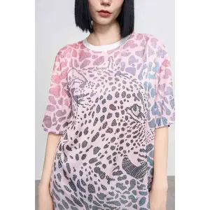 TCH - Light Luxury Trendy Brand 2026 Spring/Summer Wild Pink Leopard Pattern Hot Diamond Short Sleeve