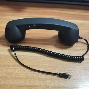 New Type-C Direct Insert Retro Microphone, No Adapter Needed, Ergonomic Design, Colorful, Multiple Dreamy Colors, External Phone Speaker