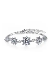 A 2.6-carat morganite Christmas snowflake men's and women's bracelet, made of S925 silver, suitable for daily wear as well as for weddings, engagement parties, events and vacations. Also a great gift for Christmas, birthday or anniversary
