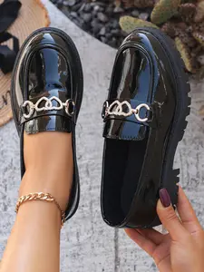 Spring Promotion Women's Chain Decorated Chunky Sole Classic Slip-On Loafers, Casual Solid Color Platform Walking Shoes for Daily Wear, Fashion Heeled Boots