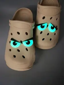 Luminous Eye Design Shoe Charm, Novelty Glow in The Dark Shoe Decoration, Fashionable Shoes Decorations for Clogs, Shoes Accessories for Men & Women