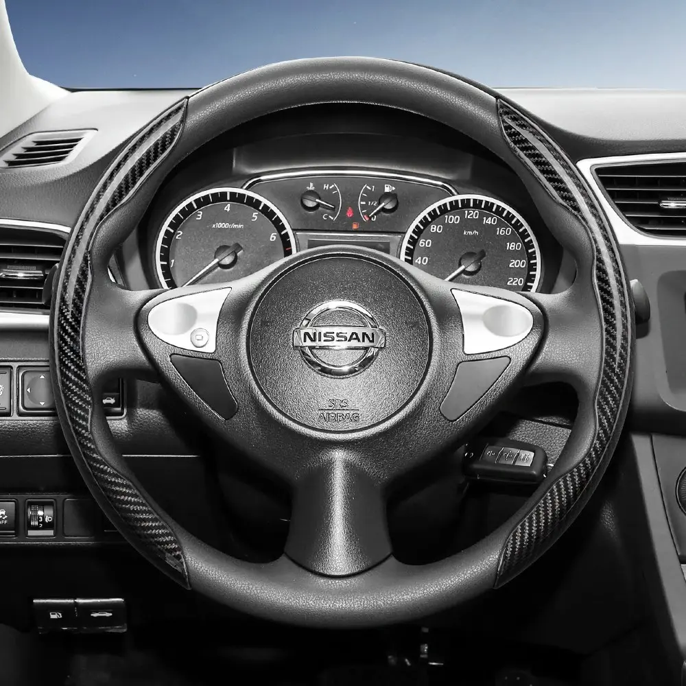 For Nissan Segmented Carbon Fiber Steering Wheel Cover Sporty Style Non-Slip Grip 2-Piece/3-Piece Set Quick-Install Design All-Season Compatibility For Rogue/X-Trail/Kicks/Qashqai/Sentra/Almera/Versa/Altima, Automotive Car Accessories