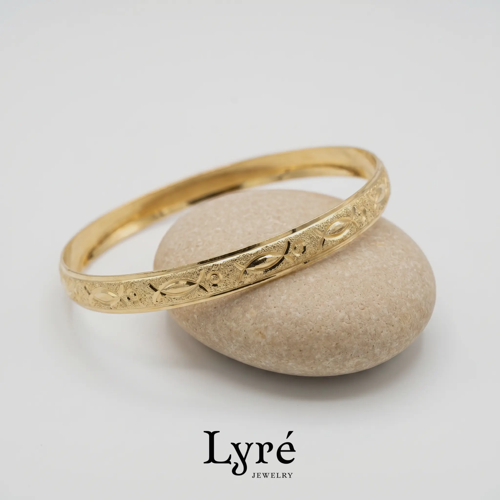 Samara Moroccan Laser Cut Gold Bangle | BNG005